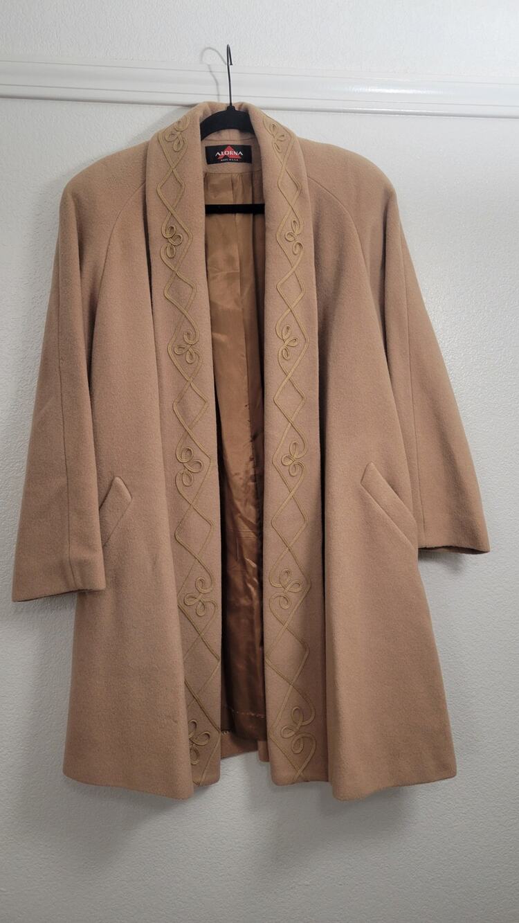 Vintage Alorna 100% Pure Wool Camel Swing Coat Embroidered Trim Made USA L